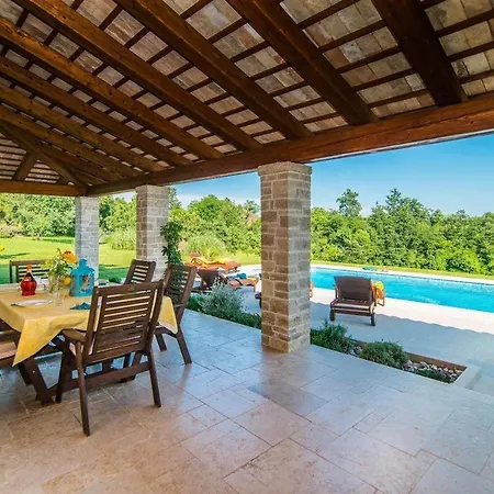 Rustic Benina Rossa 1 With Huge Garden *