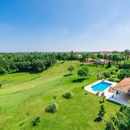 Rustic Benina Rossa 1 With Huge Garden Žminj